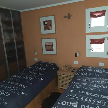 Chesa Polaschin Apartment *